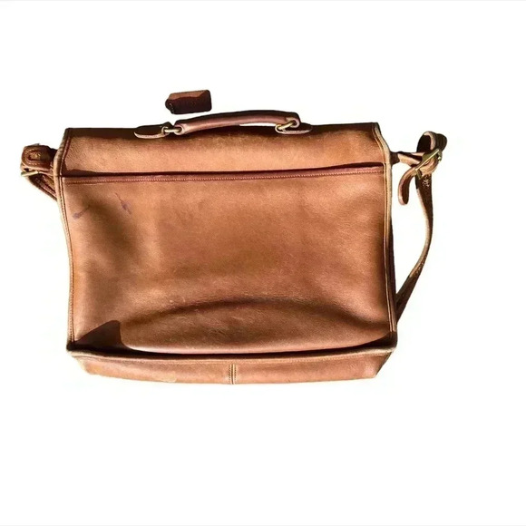 Vintage COACH Metropolitan briefcase genuine leather Attache messenger t… - Picture 2 of 3